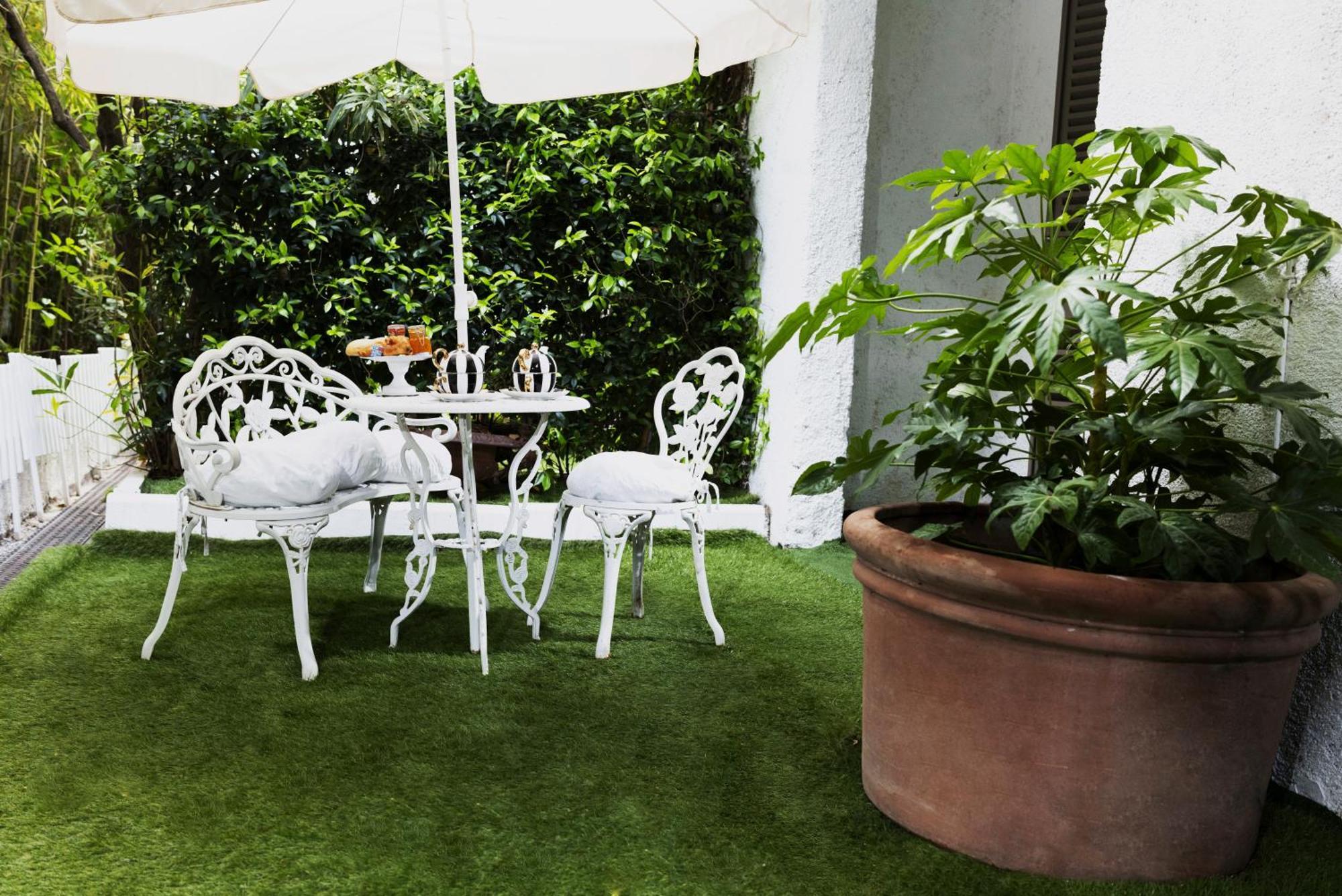 Les Canoubiers Luxe Et Serenite Au Coeur De Saint-Tropez Suites Spacieuses Avec Jardin Enchanteur Екстериор снимка
